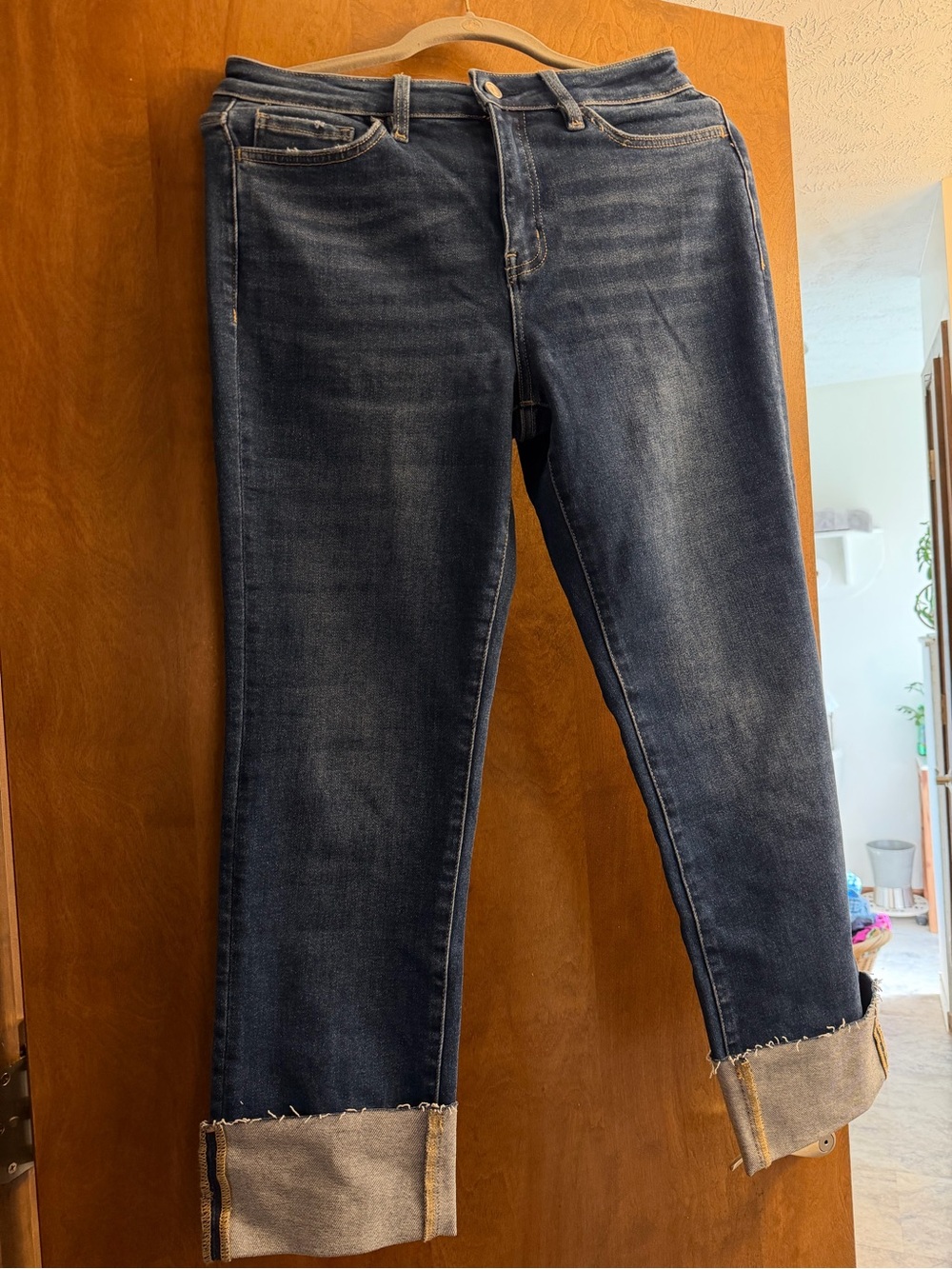 Women's Ankle Crop Jeans in Dark Blue - Casual Everyday